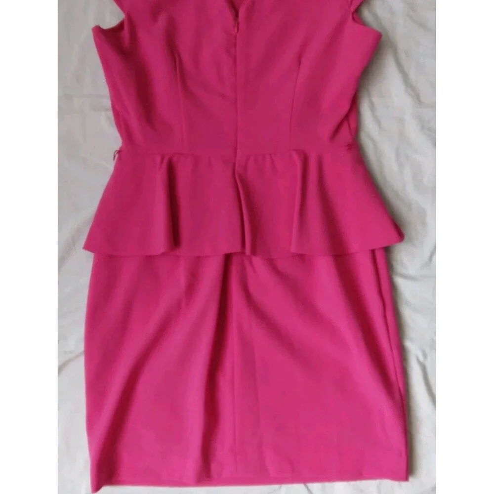 Worthington Pink Peplum Dress Pink Sleeveless Barbie Womens Size 6P - Picture 8 of 9